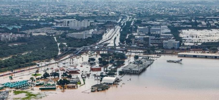 Inondations au Brésil : 80.000 personnes chassées de leur domicile et plus de 65 morts